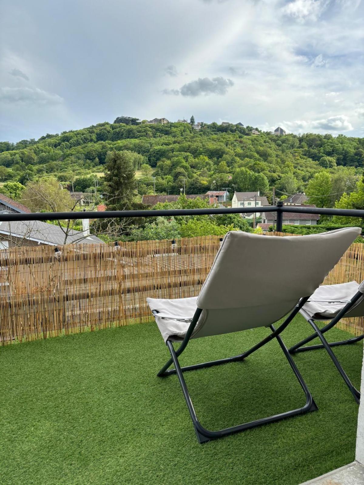 Apartamento La Terrasse De Sancerre Saint-Satur Exterior foto
